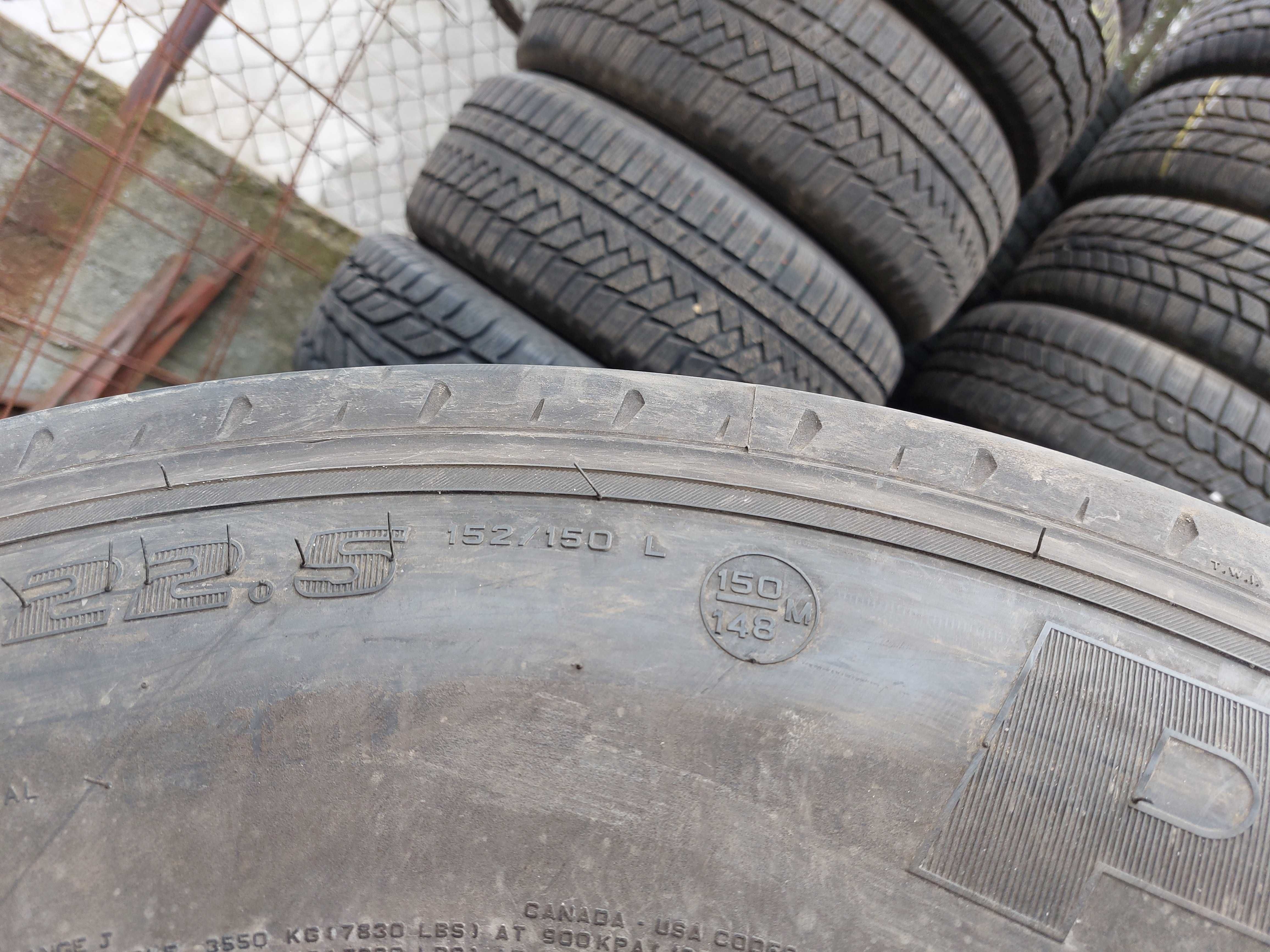 2бр.зимни PIRELLI 305/70/22.5 152L