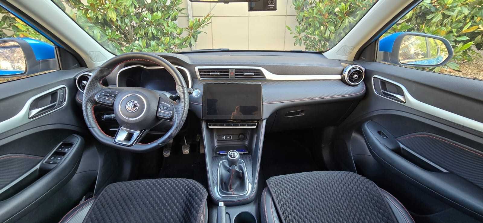 MG ZS 6MT Exclusive