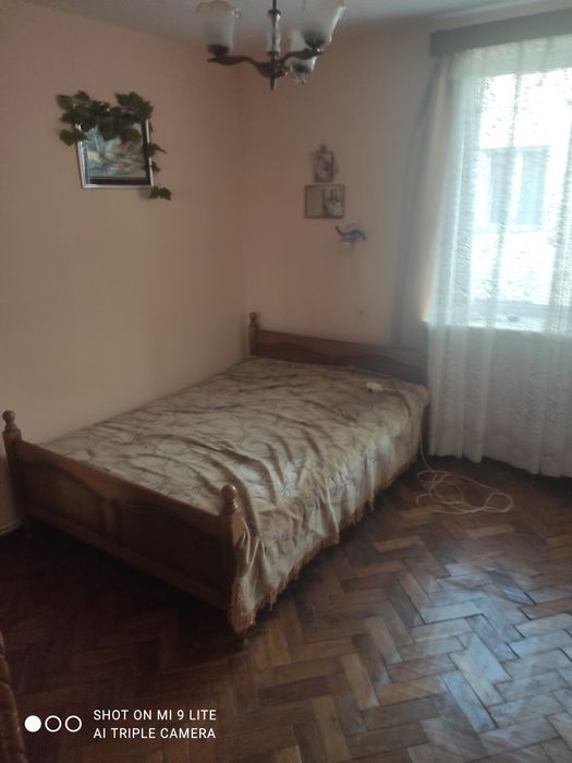 Vand apartament 3 camere