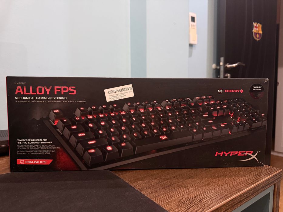 HyperX механична клавиатура