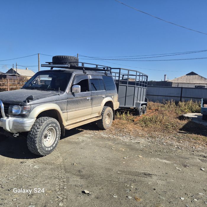 Митсубиси паджеро 2 в продаже прицепы тоже состояние коневозки новое