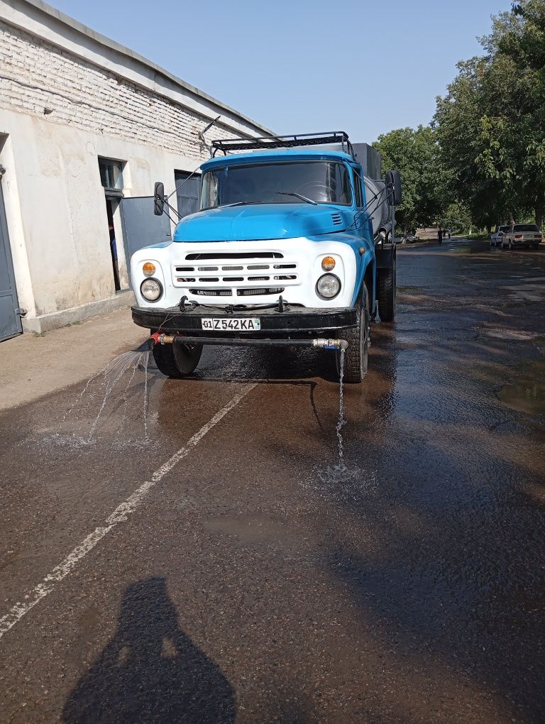 Зил водавоз сотилади йили 1990