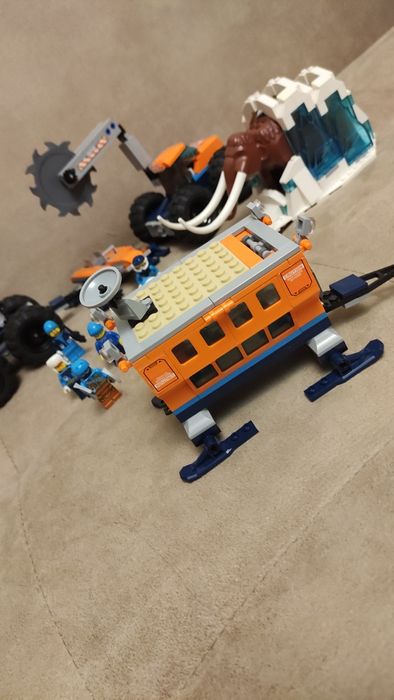 LEGO® City Арктическа база за проучване 60195