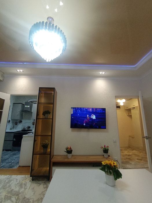 Чиланзар 13.  Срочно Продается. 3 х комнатная ЕВРО