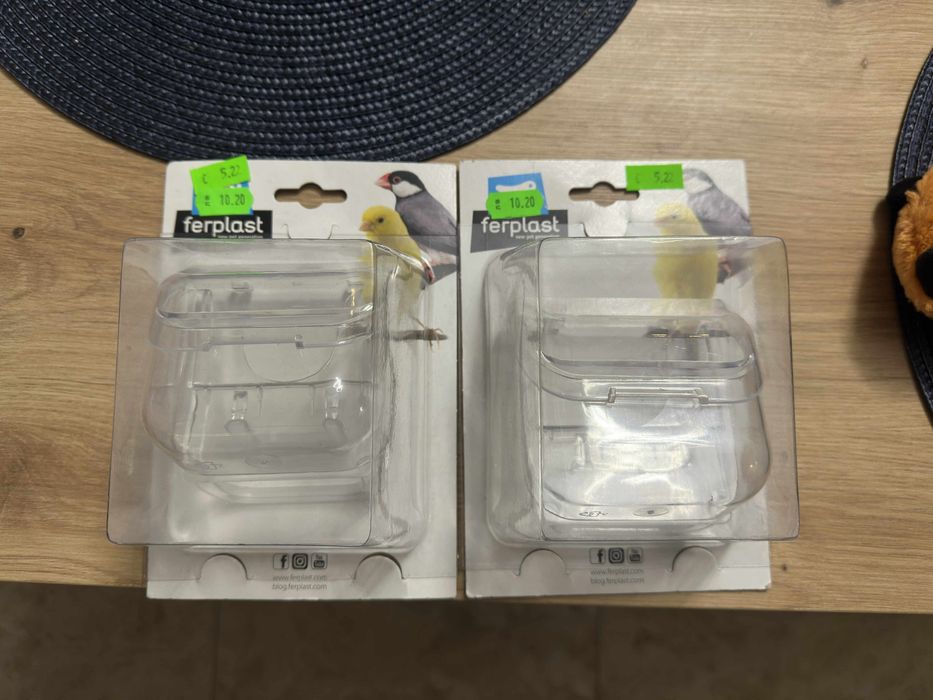 Хранилки и поилки за клетка