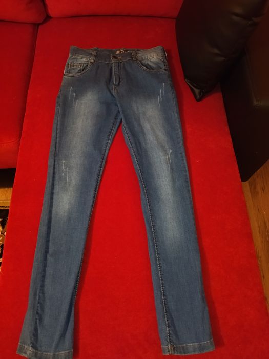 Blugi băieți mărimea 12-13 ani