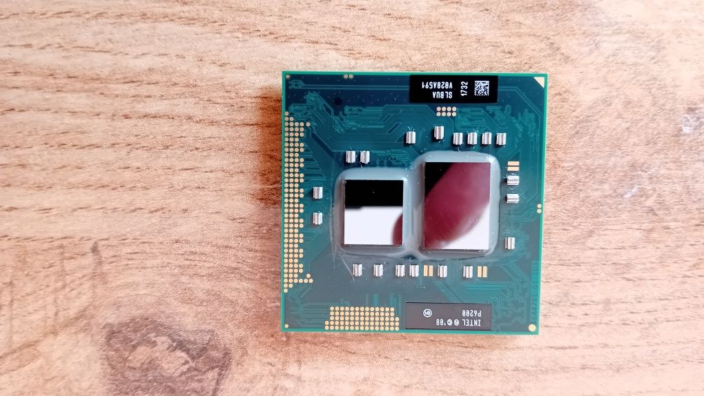 Procesor Intel RAM 4 G +2G leptop