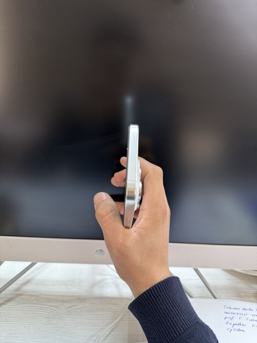 iPhone 16 pro max sotiladi