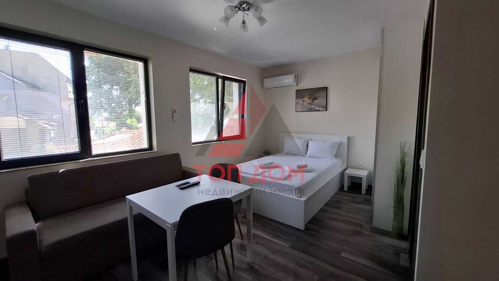 Дава се под наем Едностаен апартамент в Варна, Зимно кино Тракия - 30 кв.м за 357 € - Снимка #1