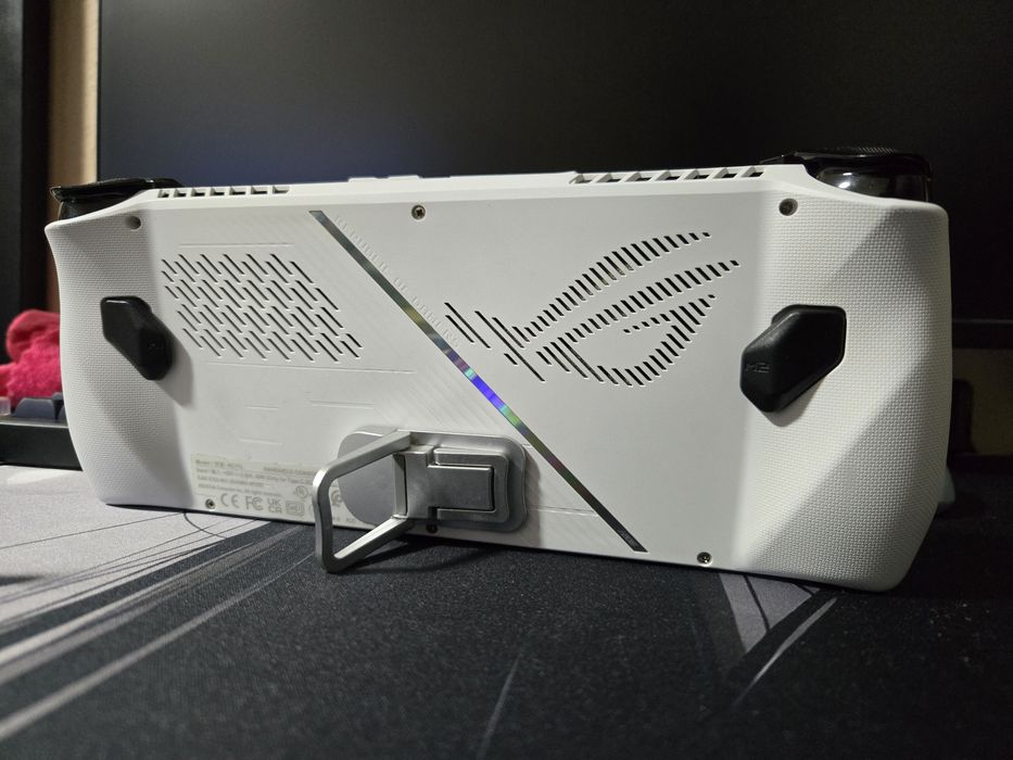 Asus ROG Ally - Z1 Extreme - 1TB!!! - Жирный комплект