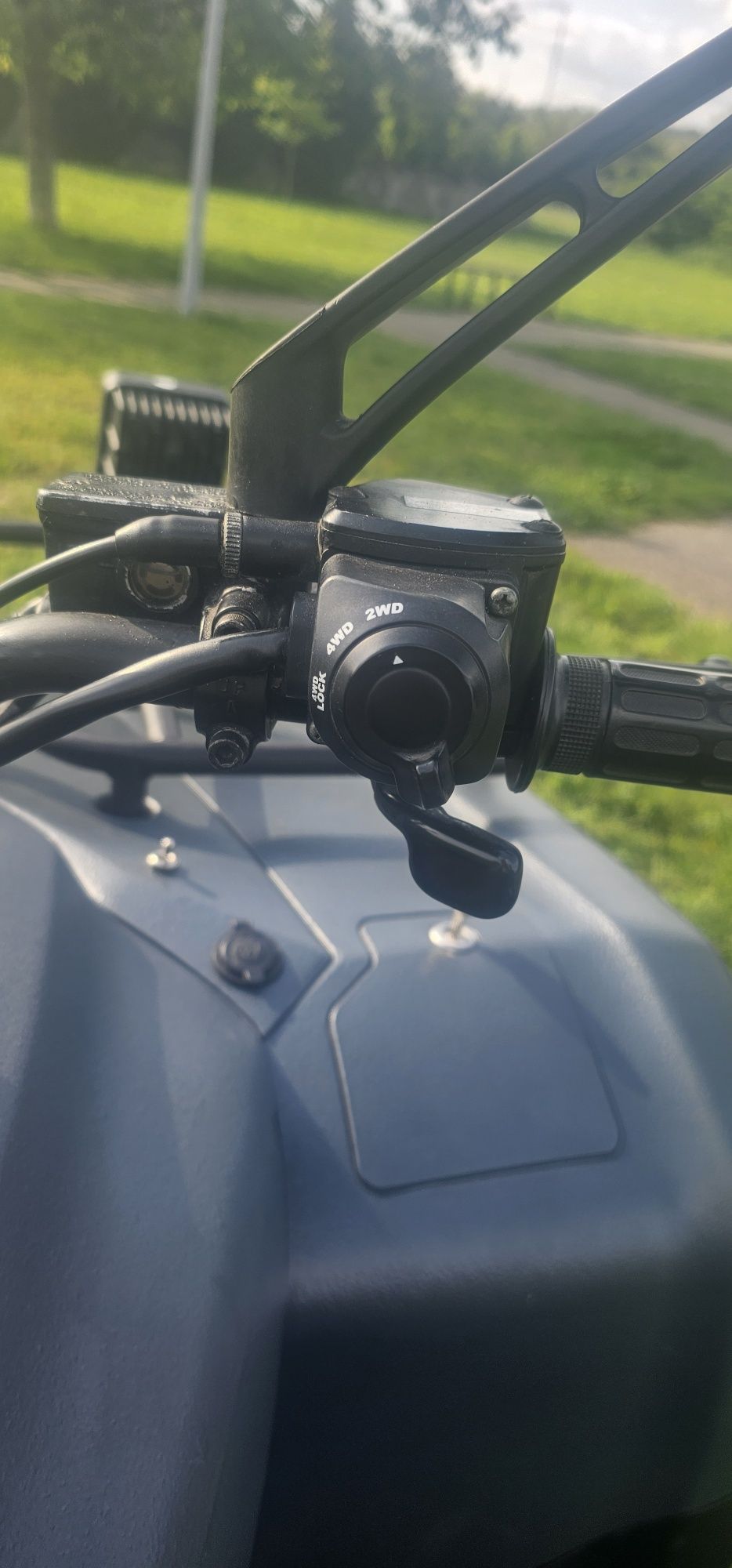 Atv de 700 Centron