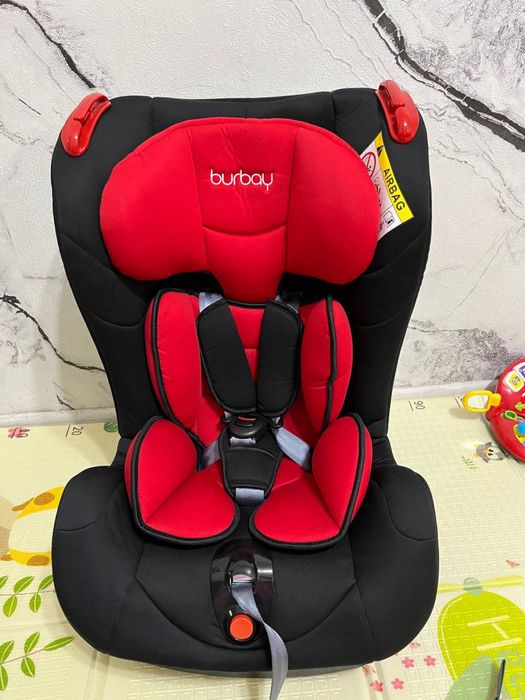 Автокресло в отличном 0-25