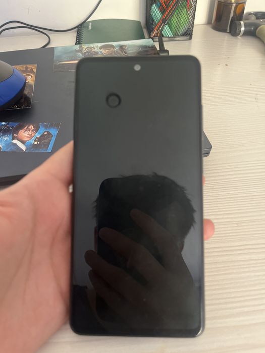 Самсунг а52,128 гб