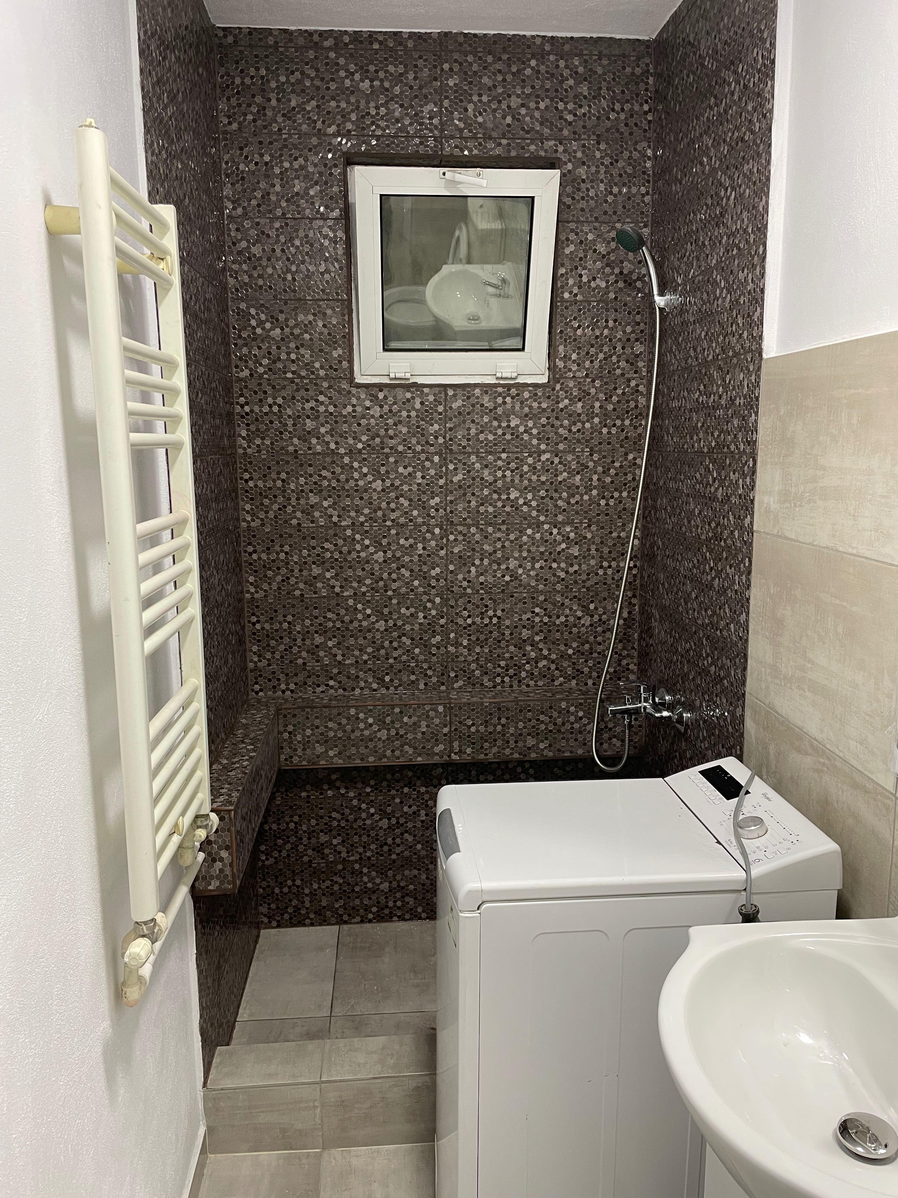 Ap Micro 5 2 camere complet renovat