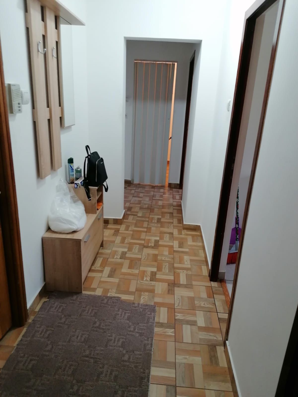 Închiriez apartament zona nord Calea lui Traian