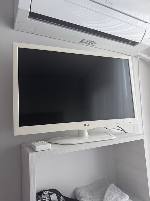 Телевизор LG 26 инча