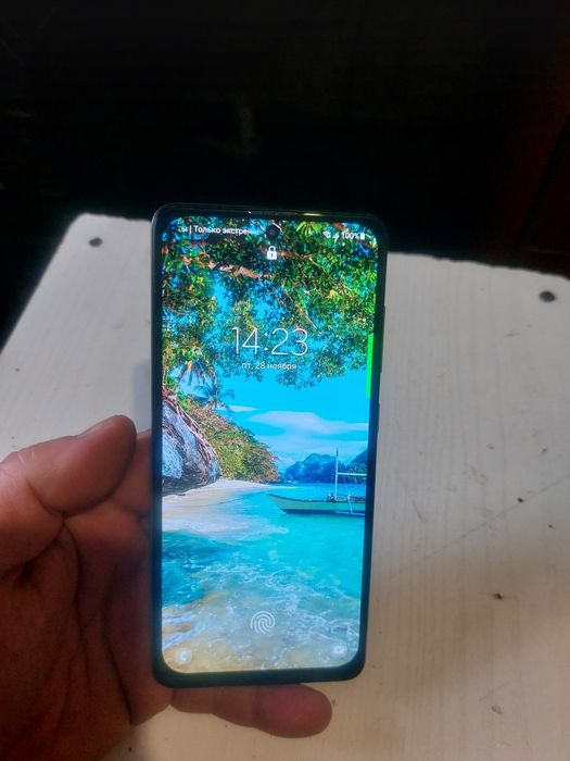 Самсунг А51   6/128