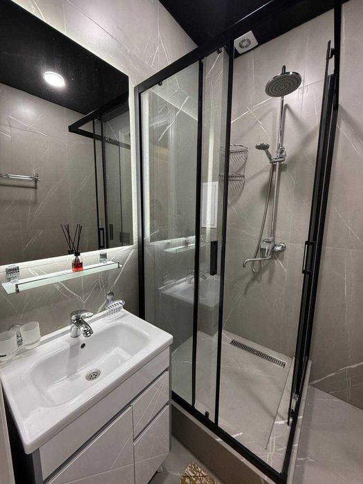 СРОЧНО! продаю 3 комн квартиру, Реальному покупателю торг,ЖК Silk Road