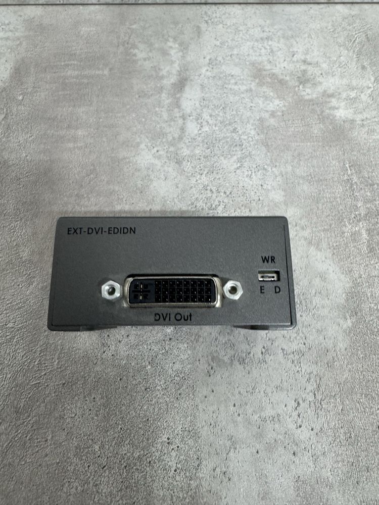 Dvi detective СРОЧНО