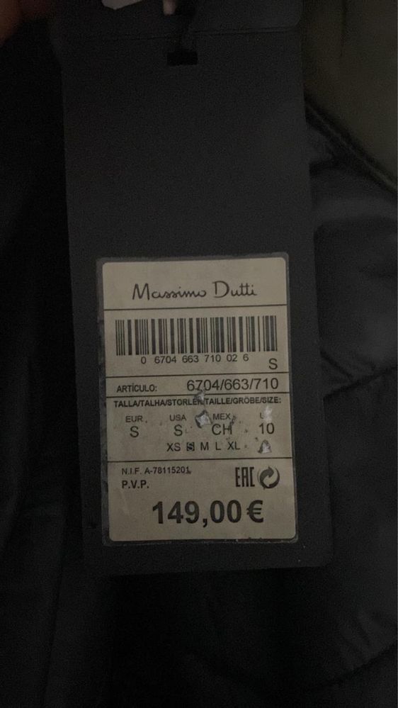 Абсолютно новая куртка Massimo dutti