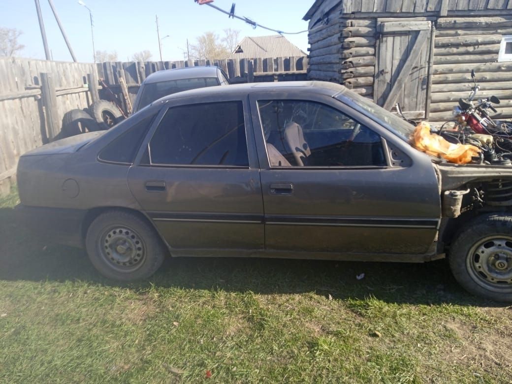 Продам Opel Vectra A 2 обьем