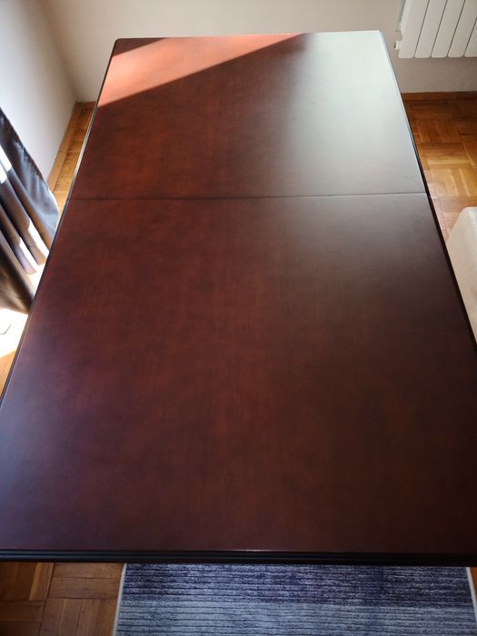 Трапезна маса и 6 стола