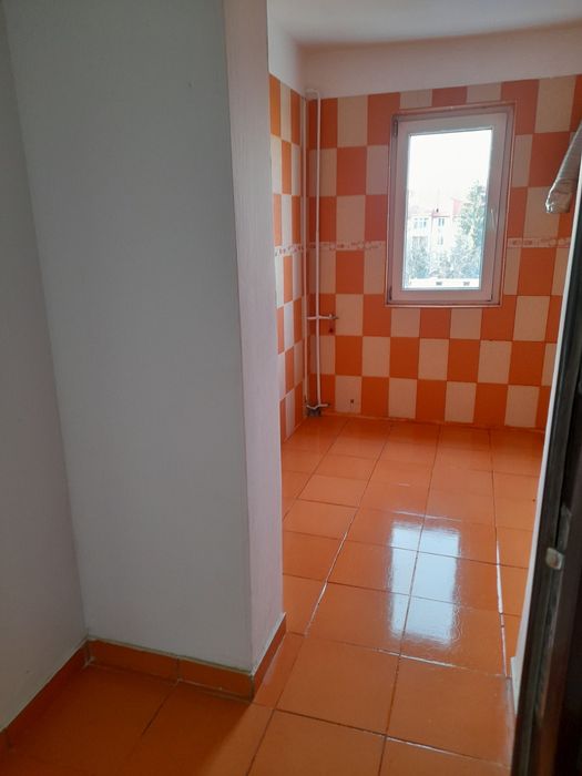 URGENT apartament cu 3 camere