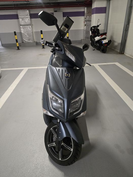Moped Electric 72v 40ah Li_Ion Sunra Hawk 4500w 2021