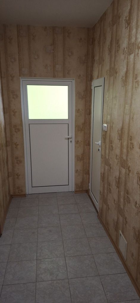 Продава се Тристаен апартамент в Варна, Младост 1 - 64 кв.м за 2344 €/кв.м - Снимка #1