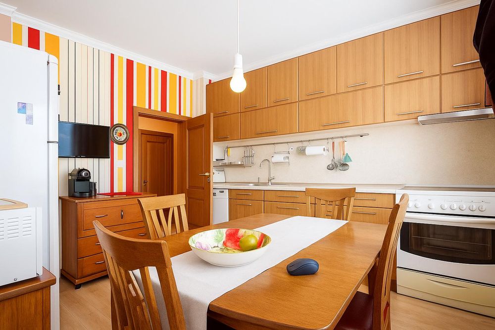 Тристаен апартамент в кв. Въстанически