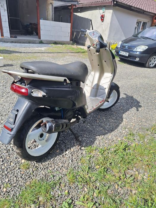 Vand scuter piaggio 49cc