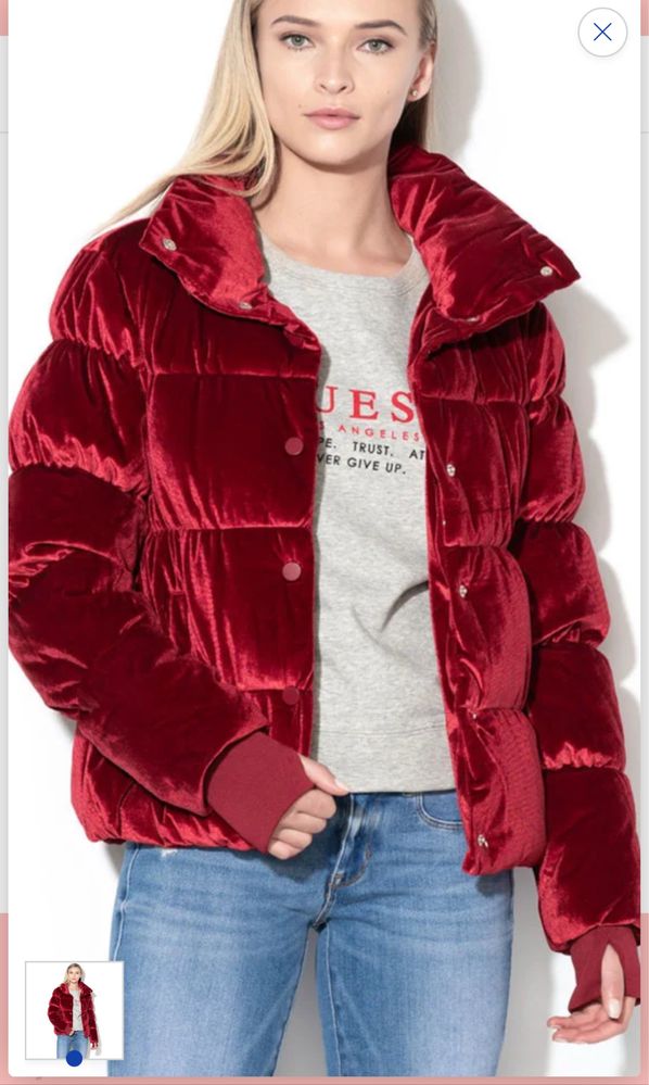Кадифено зимно яке Guess