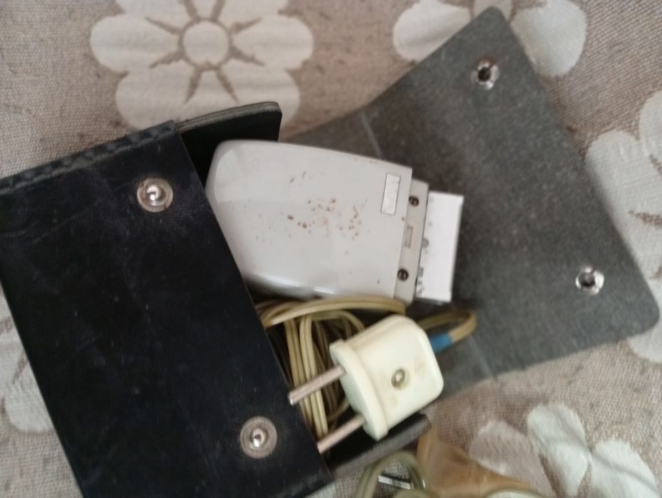 Продам электробритвы