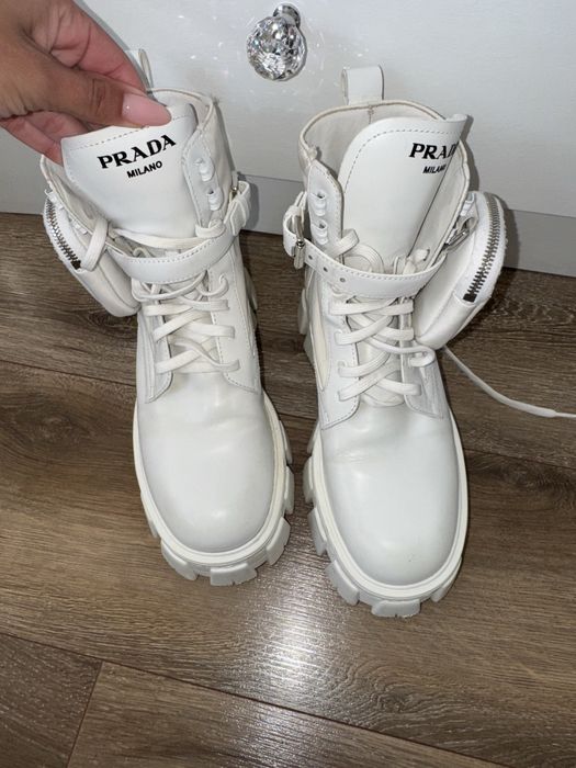 Prada re-edition боти / кубинки