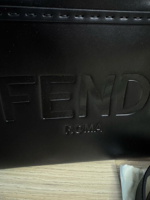 Fendi Roma-Оригинална чисто нова дамска кожена чанта