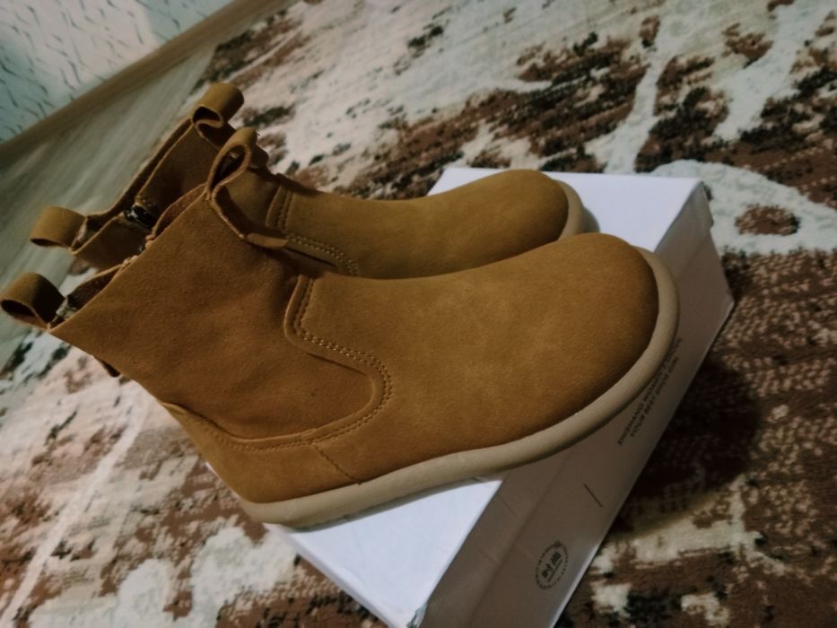 Продам новые полусапожки