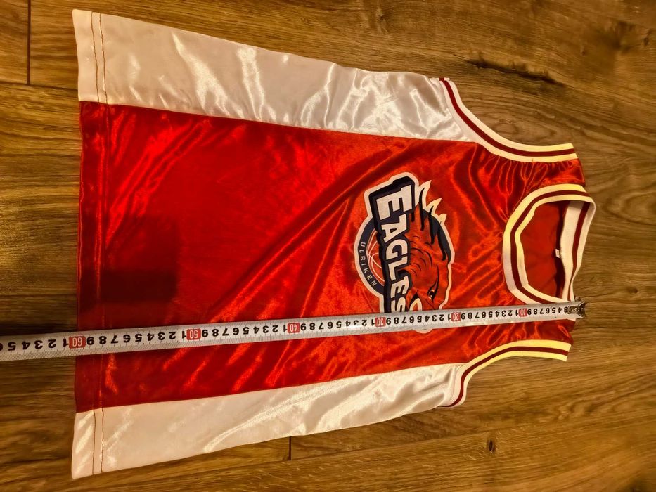 баскетболен екип_потник и шорти