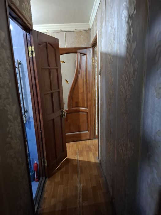 Сдаётся 3 комнатная квартира