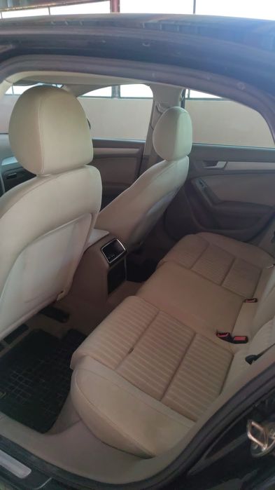 Audi a4 b8 2009.