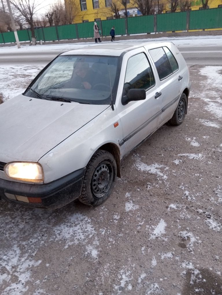 Продам гольф 3  моно