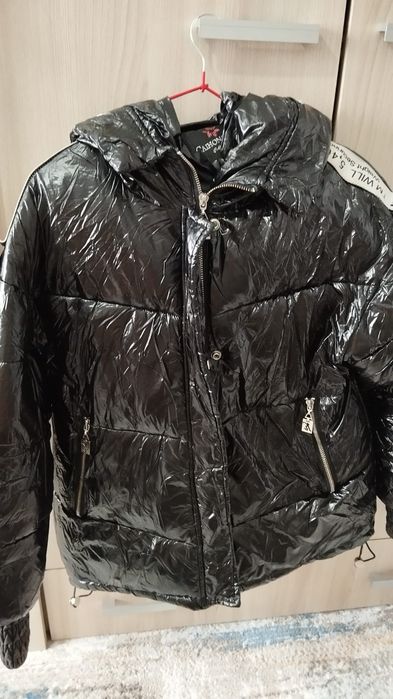 Продам куртки разные детские