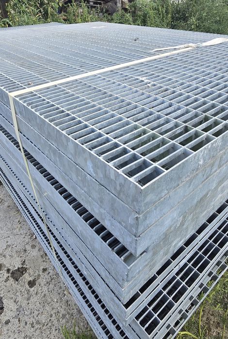 Grătare zincate grilaje rigole pardoseli industriale si trepte