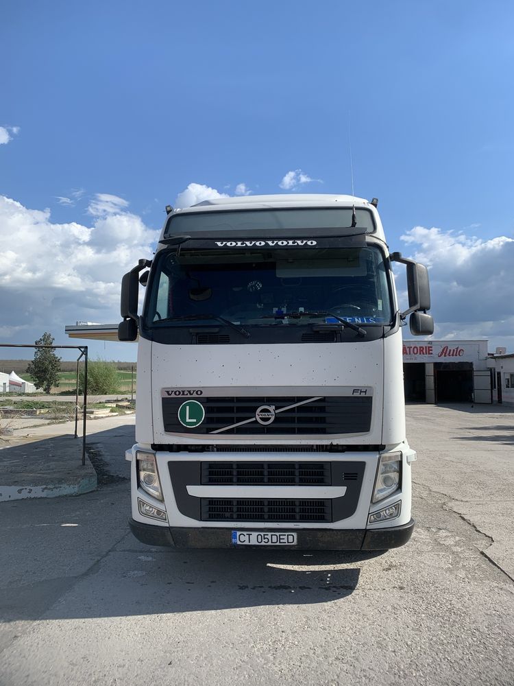 De vanzare Volvo fh12 500+Semiremorca Krone