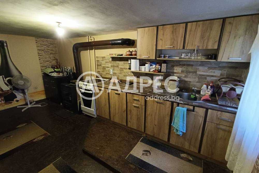 Продава се Къща в Разград, Абритус - 190 кв.м за 645 €/кв.м - Снимка #2
