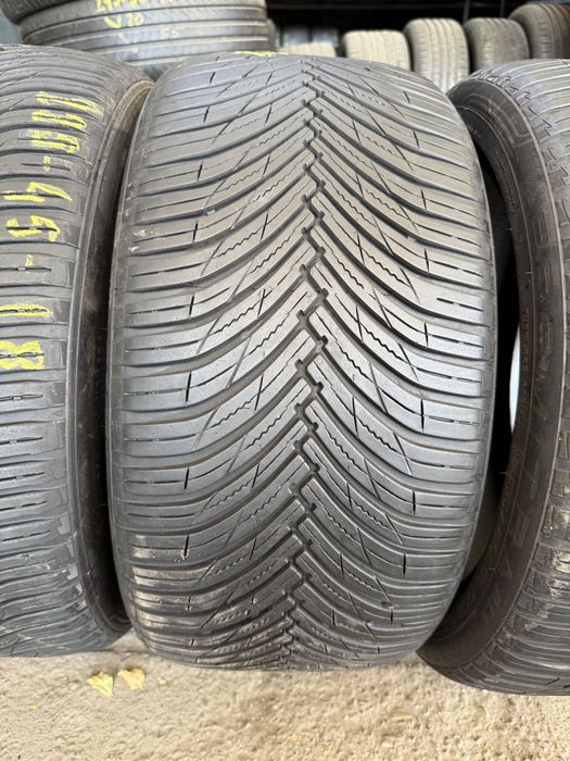 4 Anvelope Vara 225/45/18 cu 255/40/18 Maxxis 2023