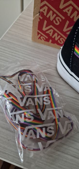 Vans Sk8-Hi Pride Edition