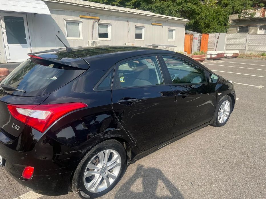 Hyundai I30 Hyundai I30-1.6,2014, 160000km, benzina, proprietar unic.