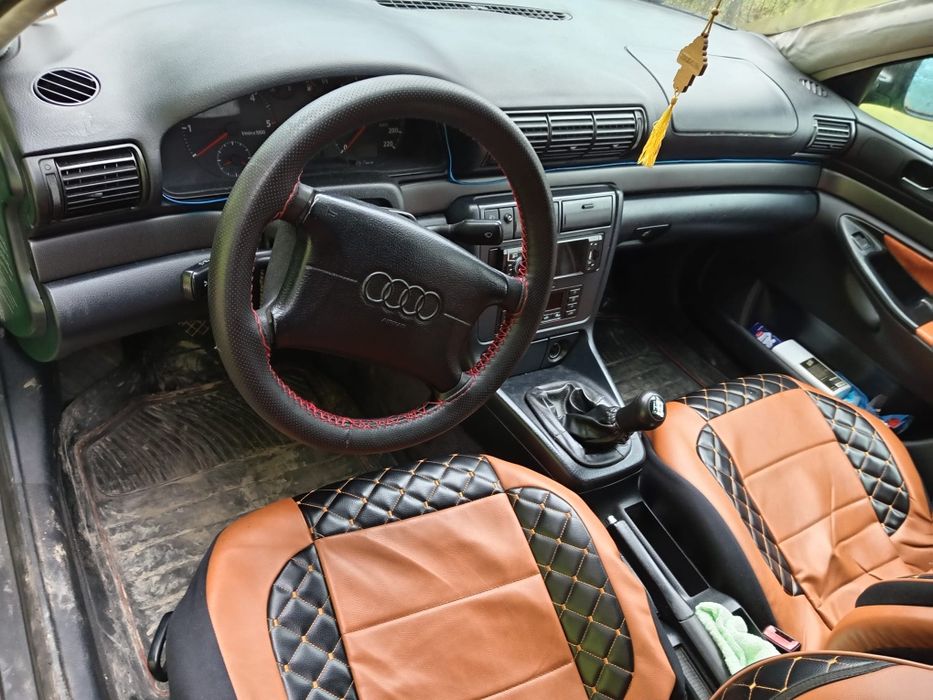 Vând audi A4 b5.