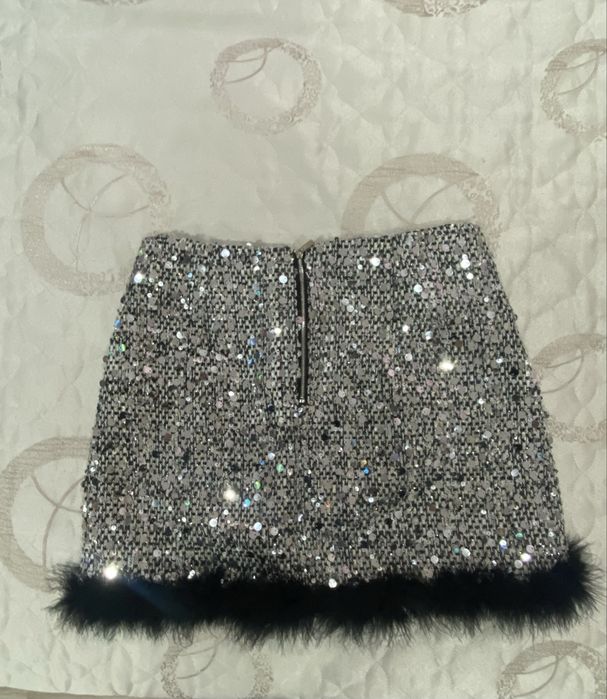 Празнична  пола