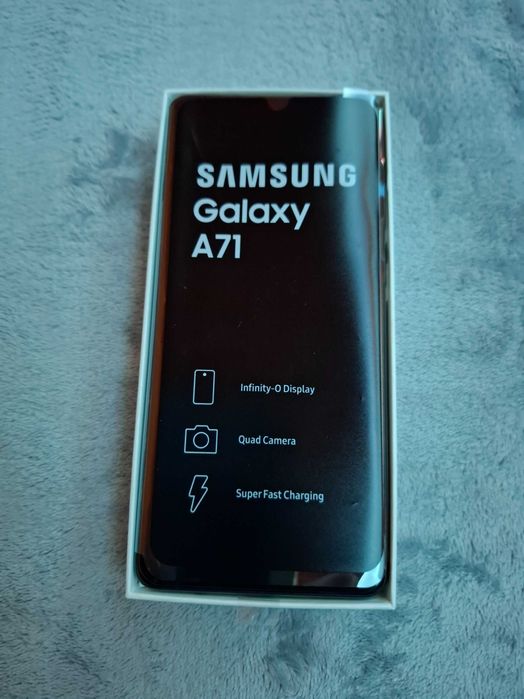 Смартфон Samsung A 71